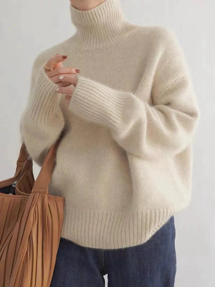 Charlotte - Elegancki sweter z wysokim kołnierzem dla kobiet