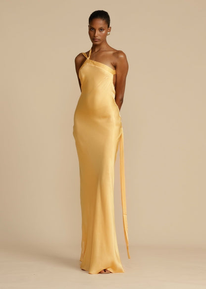 Sukienka maxi Livano Silk z eleganckimi ramiączkami